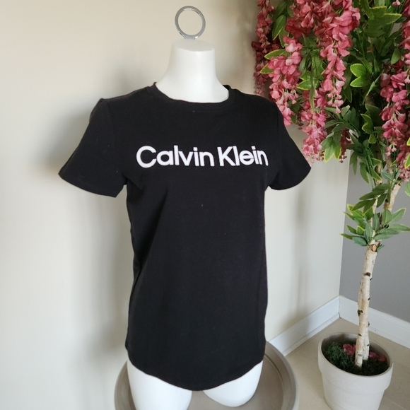 NWT Calvin Klein Black Cotton Blend Short Sleeves top Size M - Picture 1 of 4